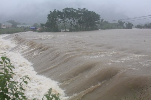 Đêm 25/9, nhiều khu vực có mưa dông, đề phòng thời tiết nguy hiểm Đêm 25/9, nhiều khu vực có mưa dông, đề phòng thời tiết nguy hiểm