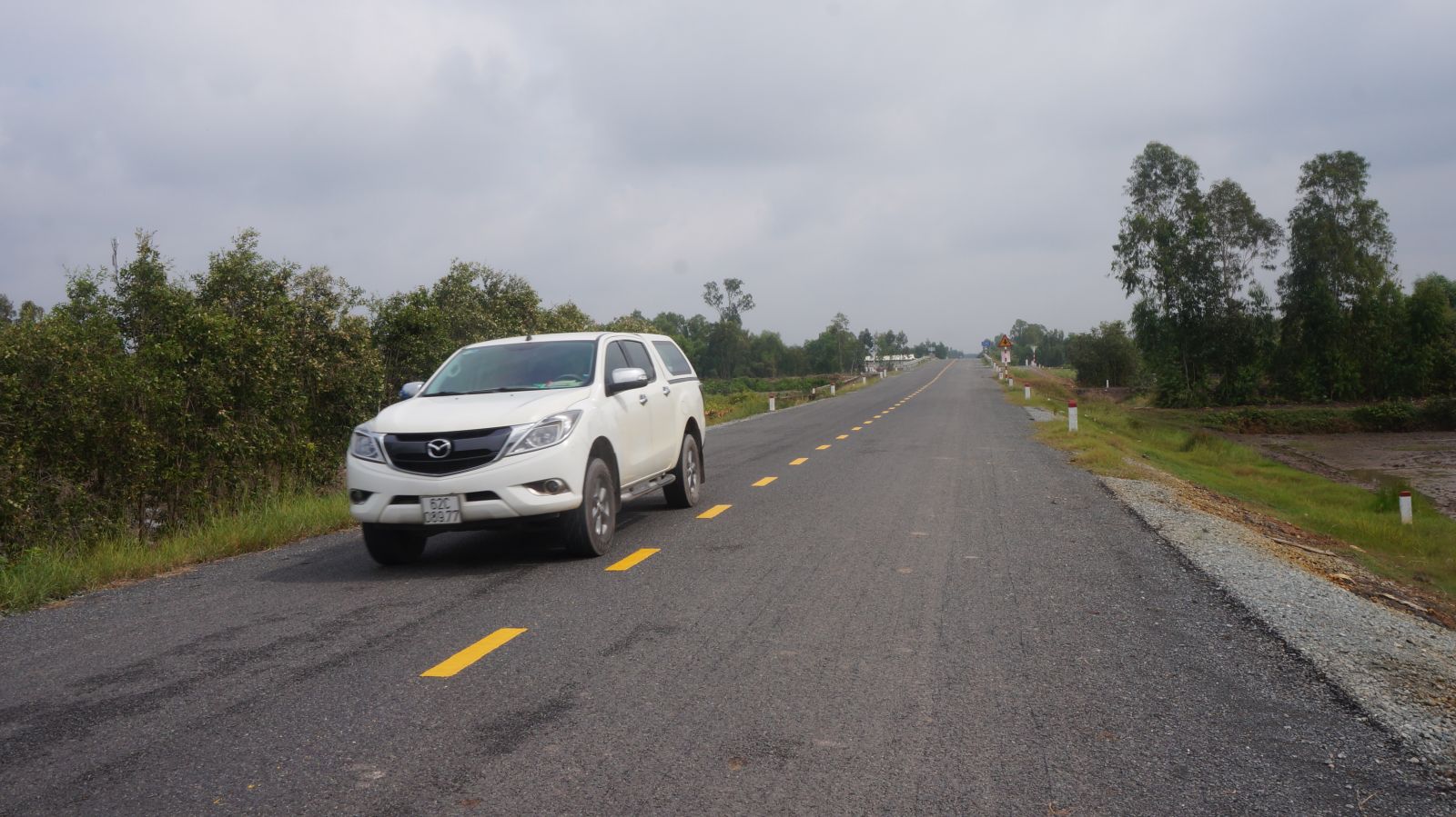 Public investment capital timely and effectively disbursed in the transportation sector will open up synchronous connectivity, convenient travel and transportation of goods, creating a driving force for the development of the country