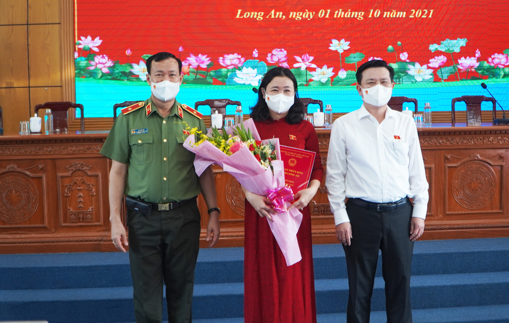 Bà Lê Thị Song An được điều động phân công nhiệm vụ Phó trưởng Đoàn đại biểu Quốc hội tỉnh Long An