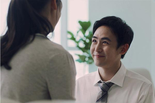 Vợ như đàn ông trong nhà Anh rất hay nịnh nọt mỗi lần lỡ làm vợ không vừa ý - Ảnh minh họa