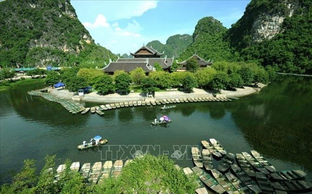 Vietnam plans to resume domestic tourism activities in October A view of Trang An Landscapes Complex in Ninh Binh province. (Photo: VNA)