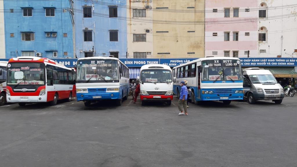 Intra-provincial passenger transport activities are allowed to resume operations after a long pause for epidemic prevention and control (Illustrative image)