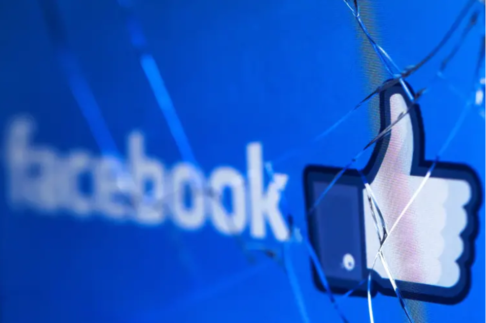 Sự vững mạnh của Facebook sau nhiều năm bắt đầu có những rạn nứt. Ảnh AFP