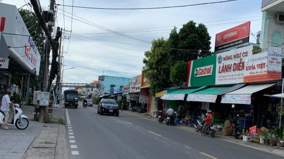 Covid-19 miền Tây: Số ca mắc trong cộng đồng gia tăng, lập nhiều bệnh viện dã chiến H.Hòn Đất đang xuất hiện nhiều ổ dịch mới. Ảnh XUÂN LAM