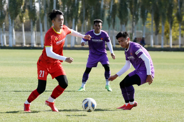 Vòng loại U23 châu Á 2022: Ông Park trình làng thế hệ mới