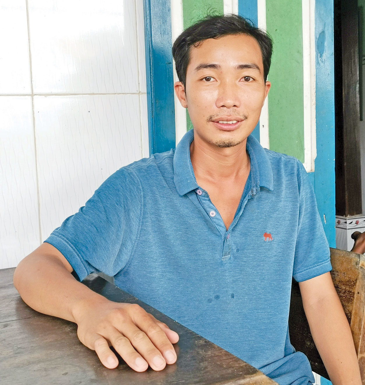 Bí thư Chi bộ, Trưởng ấp  Nhà Việc - Lê Hữu Hiệu tích cực, gương mẫu trong công tác phòng, chống dịch