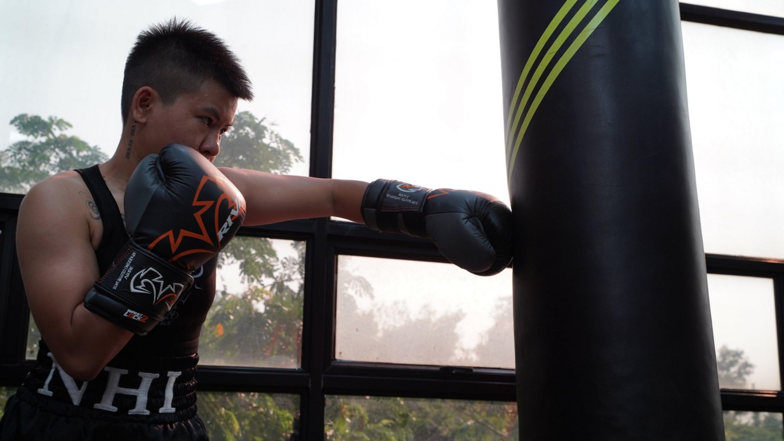 Võ sĩ Thu Nhi cần làm gì để bảo vệ đai boxing thế giới?