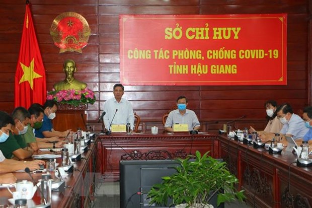 Chủ tịch Ủy ban Nhân dân tỉnh Hậu Giang Đồng Văn Thanh phát biểu tại cuộc họp. (Ảnh: Duy Khương/TTXVN)