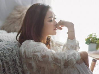 Chồng thờ ơ vô cảm với nhà ngoại Chồng thờ ơ vô cảm với nhà ngoại
