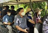 Long An and Ho Chi Minh City survey tourism in the province