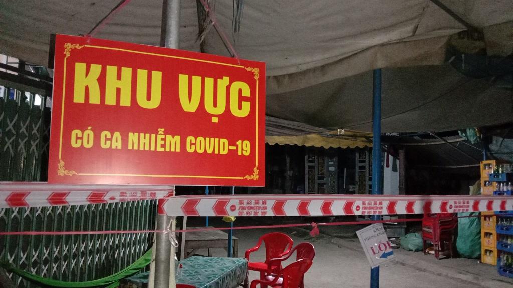 Khu vực phong tỏa tại xã Phú Thọ, H.Tam Nông, Đồng Tháp, do có ca nhiễm Covid-19 liên quan đến chùm ca nhiễm Covid-19 của quán M. Ảnh TRẦN NGỌC