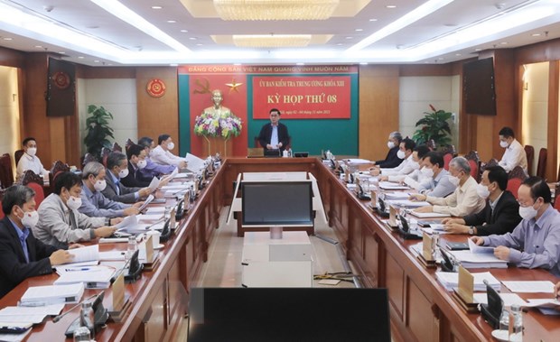 Khai trừ khỏi Đảng 3 vị lãnh đạo, nguyên lãnh đạo Bệnh viện Bạch Mai Chủ nhiệm Ủy ban Kiểm tra Trung ương Trần Cẩm Tú chủ trì Kỳ họp thứ 8 Ủy ban Kiểm tra Trung ương. Ảnh: Lâm Khánh - TTXVN