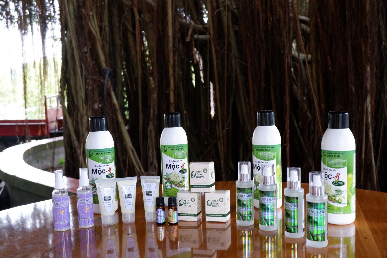 Visitors can buy products made from essential oils as gifts for friends and relatives after their trip to nature