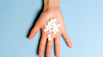 Lạm dụng thuốc giảm đau dẫn đến những tác dụng phụ nào?