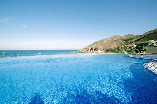 Traveloka - Ứng dụng đặt phòng khách sạn Quy Nhơn tiện lợi, giá rẻ cho tín đồ du lịch