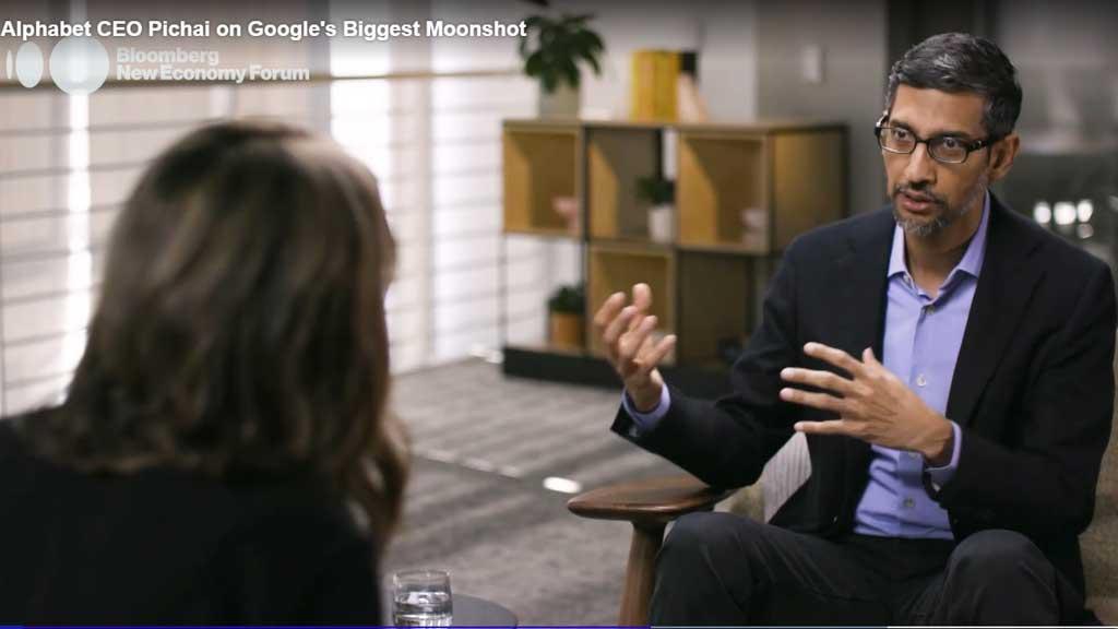Giám đốc điều hành Google và Alphabet Sundar Pichai trong buổi phỏng vấn trực tiếp với phóng viên của Bloomberg hôm 17/11. Ảnh chụp màn hình