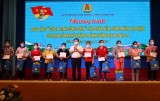 Liên đoàn Lao động tỉnh trao 100.000 túi 'An sinh - ấm tình Công đoàn' cho đoàn viên, người lao động