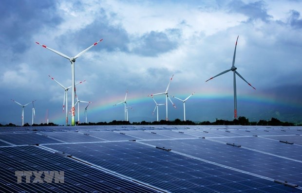 Tổ hợp điện năng lượng tái tạo của Tập đoàn Trung Nam đầu tư tại huyện Thuận Bắc (Ninh Thuận). (Ảnh: Công Thử/TTXVN)