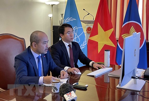 Đại sứ Nguyễn Trung Kiên, đại diện thường trú của Việt Nam tại IAEA phát biểu. (Ảnh: Hồng Kỳ/TTXVN)