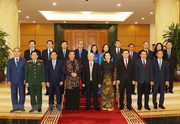 Party General Secretary Nguyen Phu Trong, and leaders and former leaders of the Party and State. (Photo: VNA)