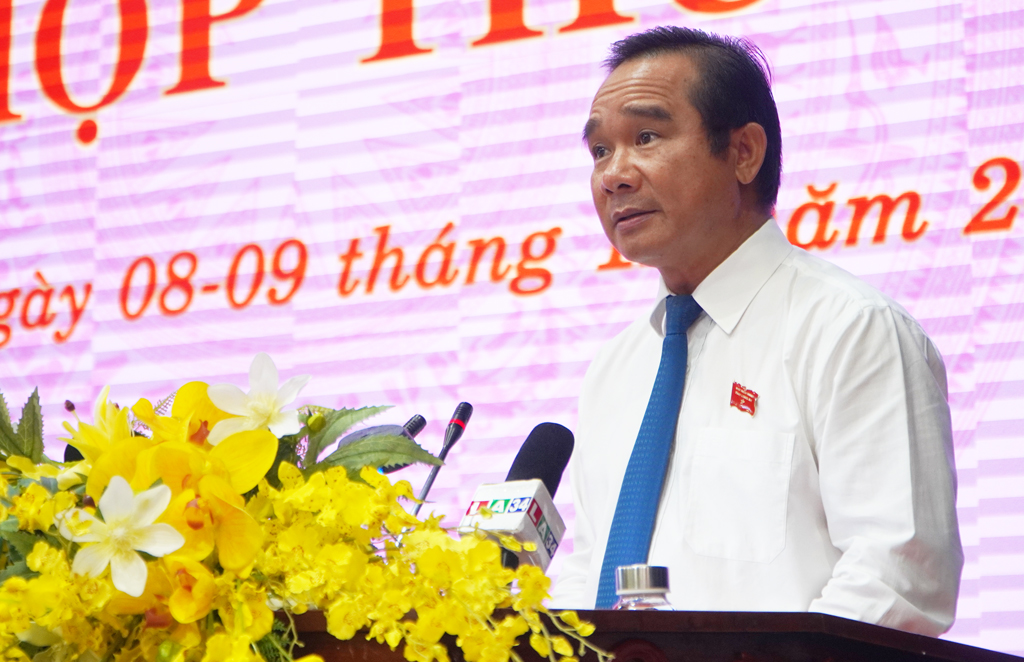 Long An People's Council opens the 4th session, term 2021 – 2026 Secretary of the Provincial Party Committee, Chairman of the People's Council of Long An Province - Nguyen Van Duoc deliveres the opening speech