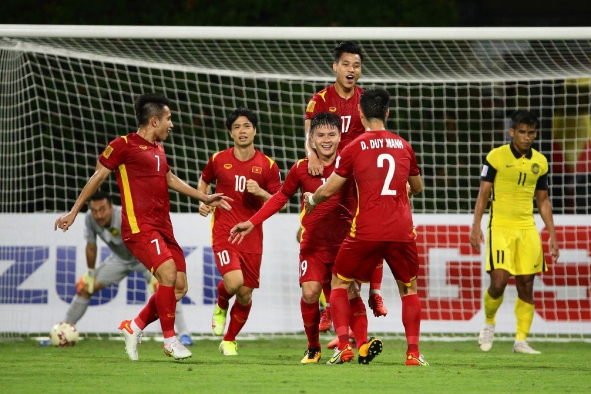ĐT Việt Nam thắng thuyết phục ĐT Malaysia ở lượt trận thứ 2 của mình (Ảnh: Getty).