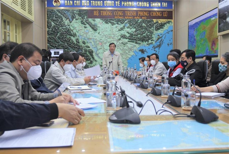 Bão RAI mạnh, gió trên biển có thể ở cấp 12-13, giật cấp 14-15