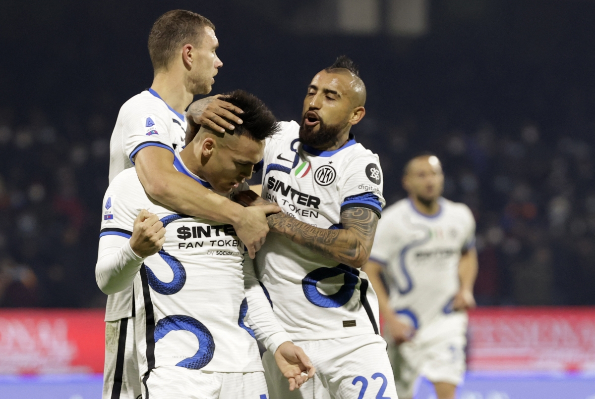 Đại thắng Salernitana, Inter Milan vững vàng trên đỉnh Serie A