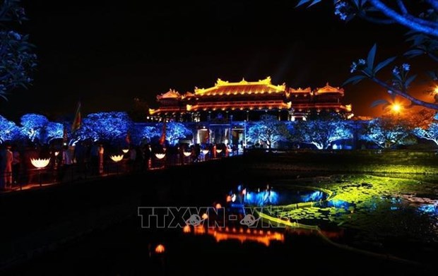 The Hue Imperial Citadel at night. (Photo: VNA)