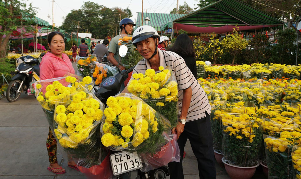 Tan An Spring Flower Market expected to open on January 17 with 470 shops Tan An City Spring Flower Market for Lunar New Year 2022 will take place from January 17 to noon on January 31, 2022 (on the 15th to 29th day of the 12th lunar month. Illustrative photo)