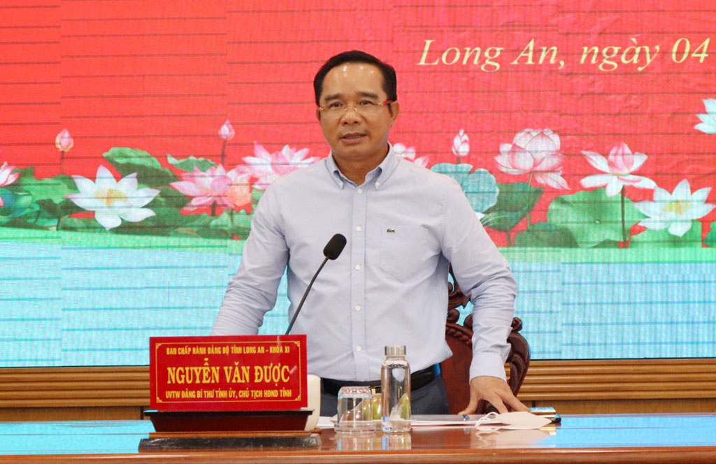 Secretary of Long An Party Committee requests to be proactive and ensure oxygen in treating Covid-19 patients Secretary of the Provincial Party Committee – Nguyen Van Duoc asks to ensure the amount of oxygen provided during the treatment; be proactive in the situation of a epidemic outbreak again