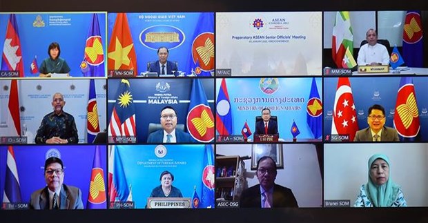 Vietnam attends virtual SOM to prepare for upcoming ASEAN Foreign Ministers' Retreat At the meeting (Photo: VNA)