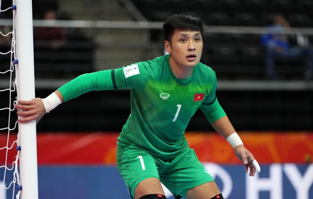 Hồ Văn Ý lọt top 10 thủ môn Futsal hay nhất thế giới