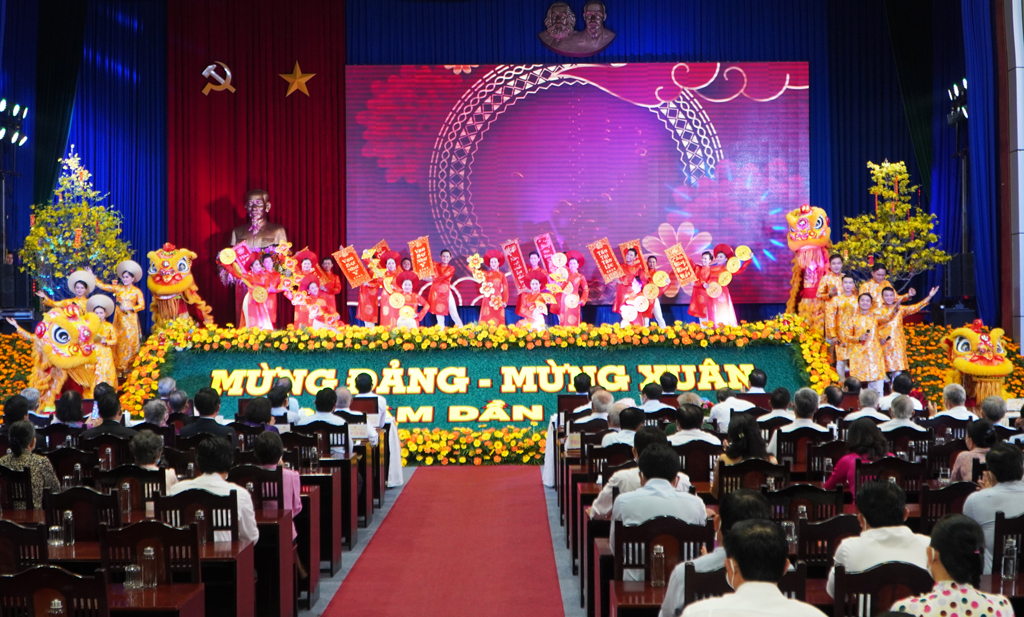 The musical performances are elaborately choreographed, full of spring flavors