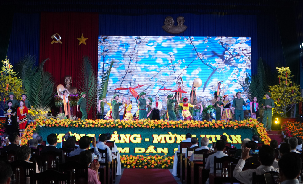 The musical performances are elaborately choreographed, full of spring flavors