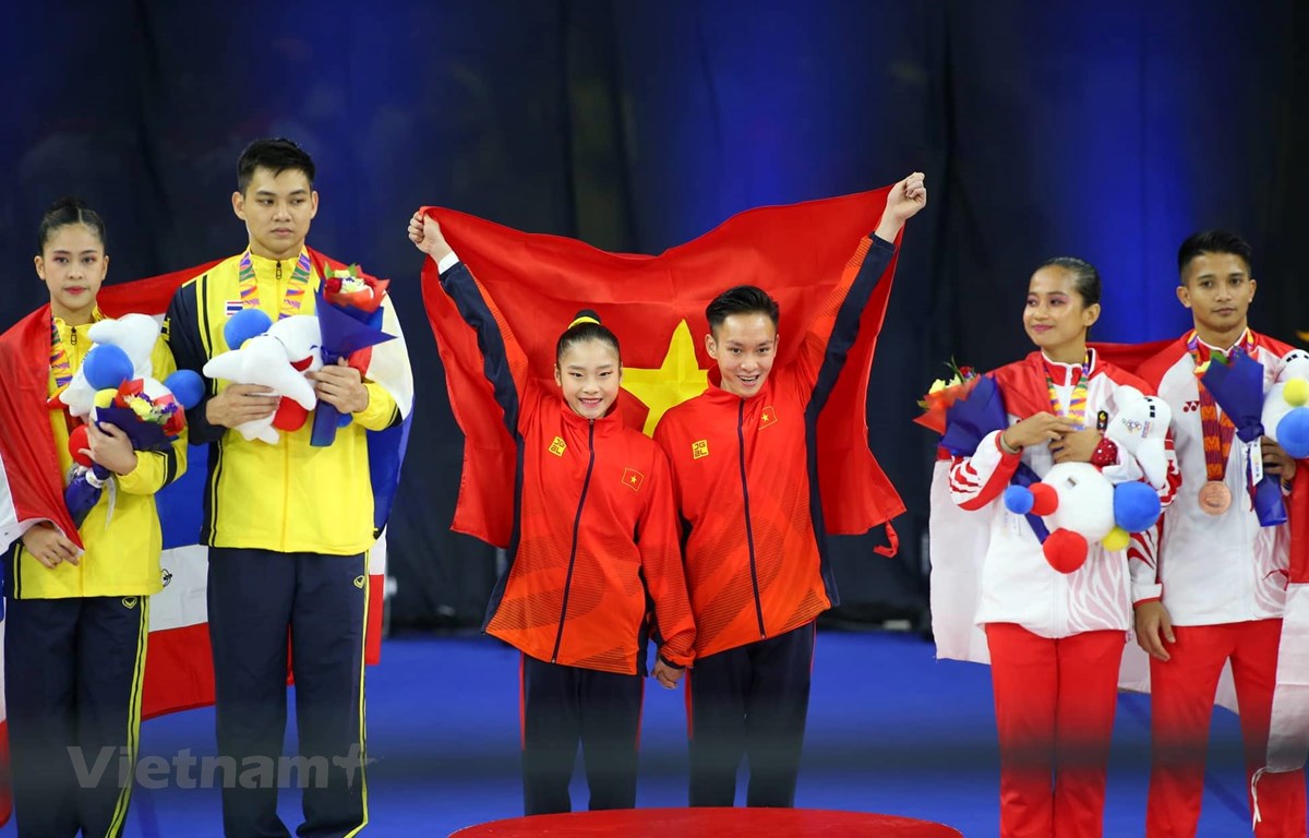 Hình ảnh buổi lễ ký kết tài trợ kim cương thứ tư cho SEA Games 31.