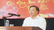 Chủ tịch UBND tỉnh - Nguyễn Văn Út chúc tết các đơn vị làm nhiệm vụ trên biên giới