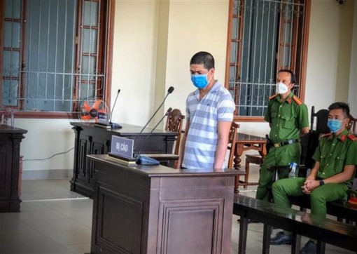 Cần Thơ: Thợ sơn lãnh 23 năm tù vì đâm chủ nhà để cướp tài sản Cần Thơ: Thợ sơn lãnh 23 năm tù vì đâm chủ nhà để cướp tài sản