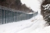 Litva xây dựng hàng rào thép gai dọc biên giới với Belarus