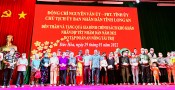 Chủ tịch UBND tỉnh - Nguyễn Văn Út trao 400 phần quà tết tại Đức Hòa