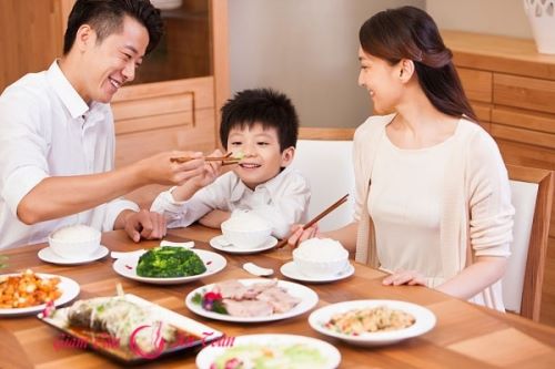 Cách giữ sức khỏe cho người bệnh mạn tính trong dịp Tết