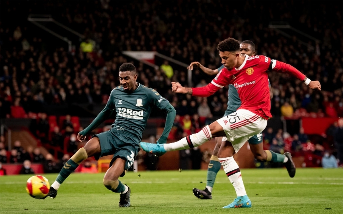 Jadon Sancho ghi bàn mở tỷ số ở phút 25. (Ảnh: Getty)