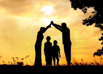 Bảo vệ trẻ khỏi bạo hành - Lời khuyên từ chuyên gia Bảo vệ trẻ khỏi bạo hành - Lời khuyên từ chuyên gia