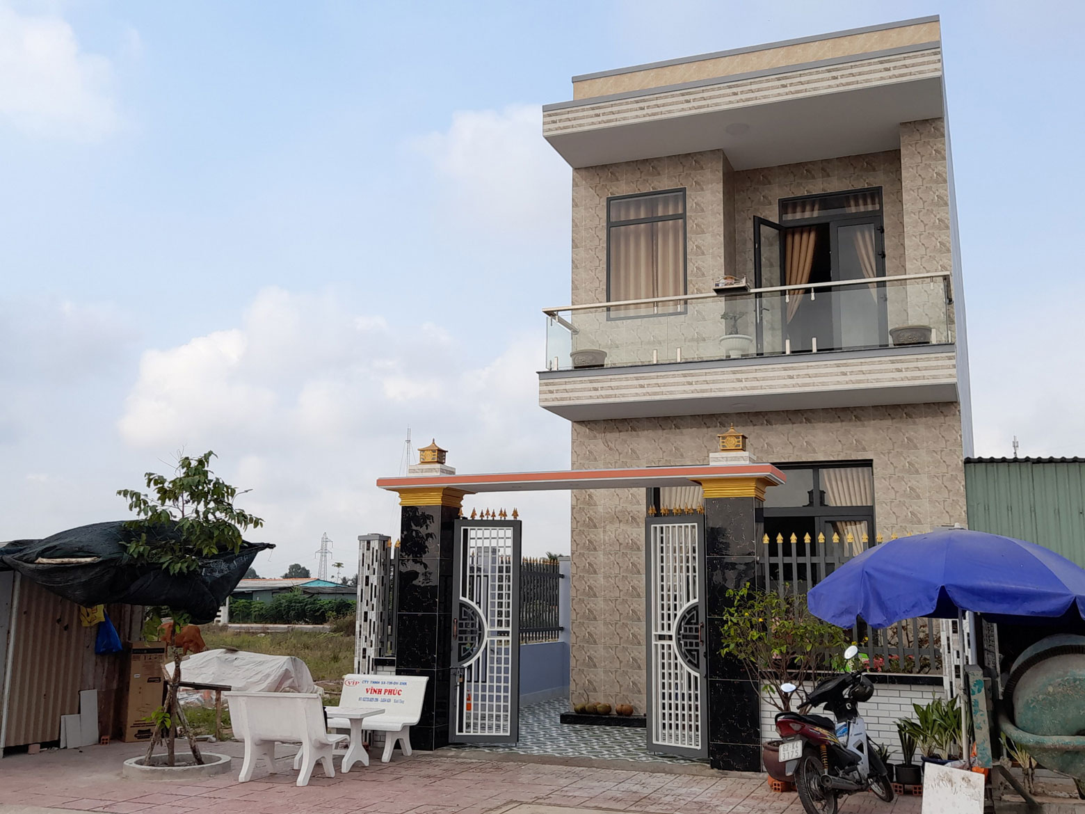 TP.Tân An: Niềm vui từ khu tái định cư Ngôi nhà mới tại Khu dân cư số 01, phường Khánh Hậu của gia đình bà Bùi Thị Lan Anh rất khang trang