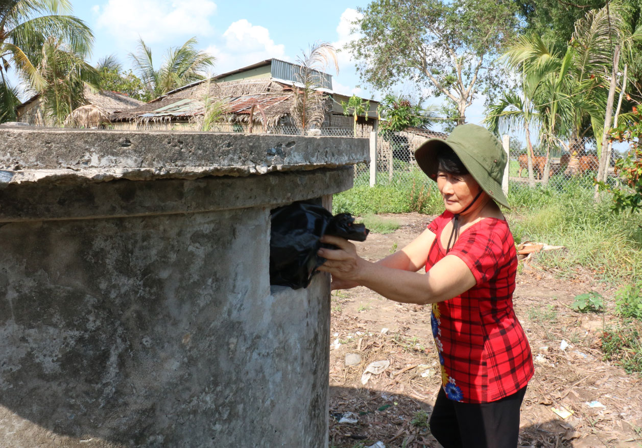 Xã Bình Hiệp, thị xã Kiến Tường phát động nhiều mô hình bảo vệ môi trường có hiệu quả thiết thực