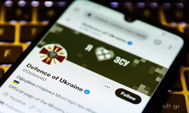 Bộ Quốc phòng Ukraine muốn giới tin tặc cùng chung tay với chính phủ. Ảnh AFP