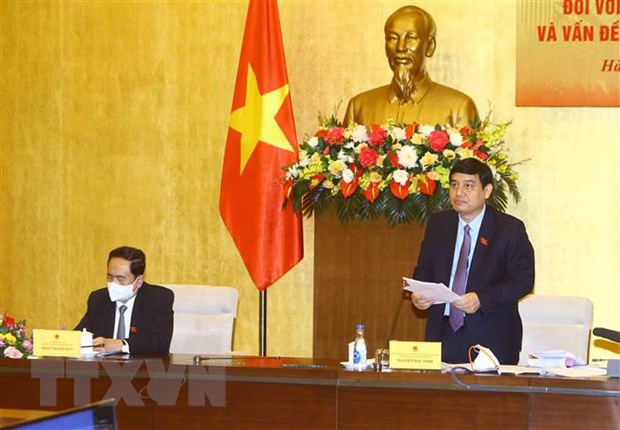 Chủ nhiệm Ủy ban Văn hóa, Giáo dục của Quốc hội Nguyễn Đắc Vinh phát biểu. (Ảnh: An Đăng/TTXVN)