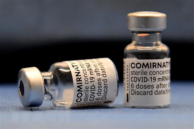 Thế giới “chạy đua” tìm kiếm vaccine ngừa COVID-19 thế hệ mới