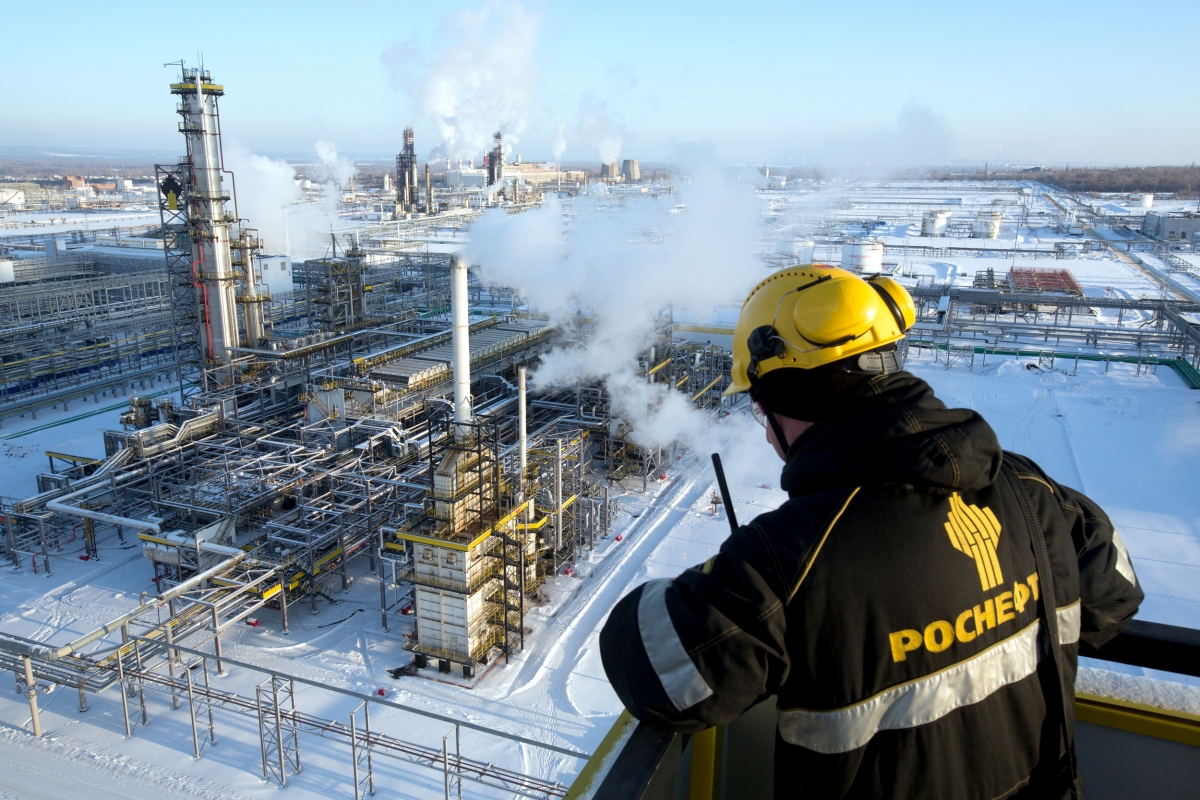 Nhà máy lọc dầu Novokuibyshevsk do Rosneft vận hành ở Novokuibyshevsk, vùng Samara, Nga. Ảnh: Bloomberg