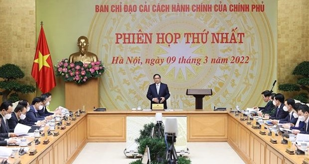 Administrative reform should focus on benefiting people, businesses: PM